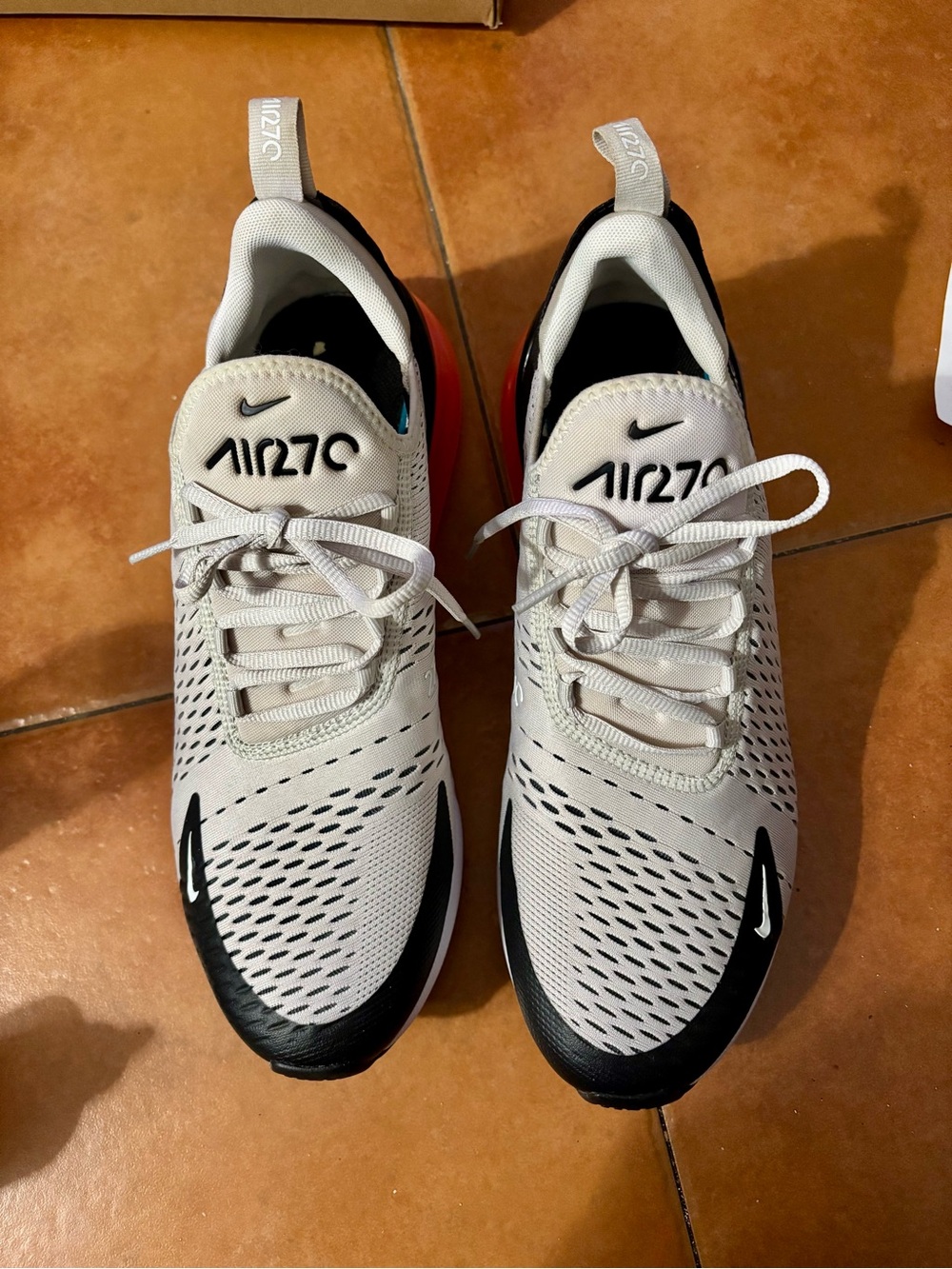 NIKE AIR MAX 270 men’s light bone, orange, black & white USED ONCE EXCELLENT